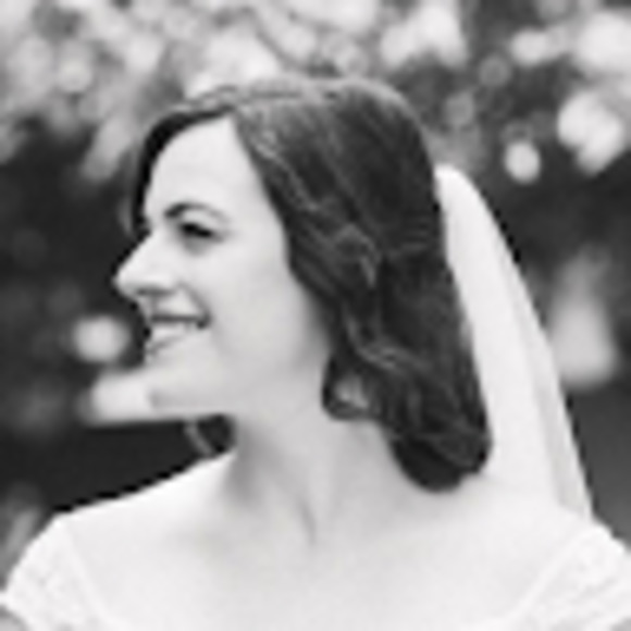 Meet your Posher, Sarah - Picture 1 of 1